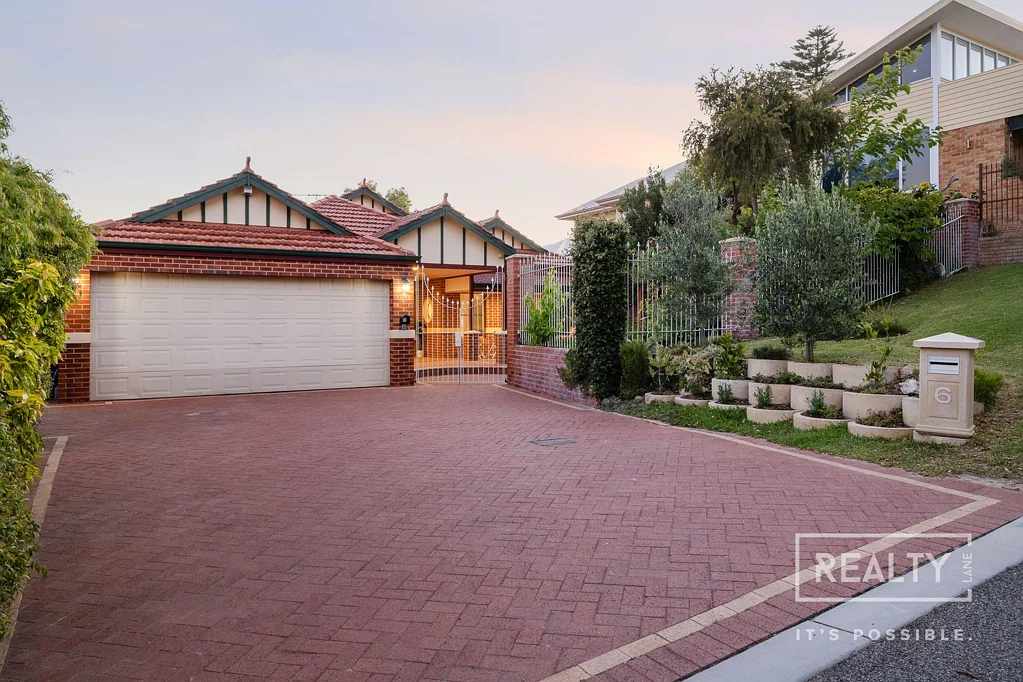 6 Arbery Avenue, Sorrento, WA 6020