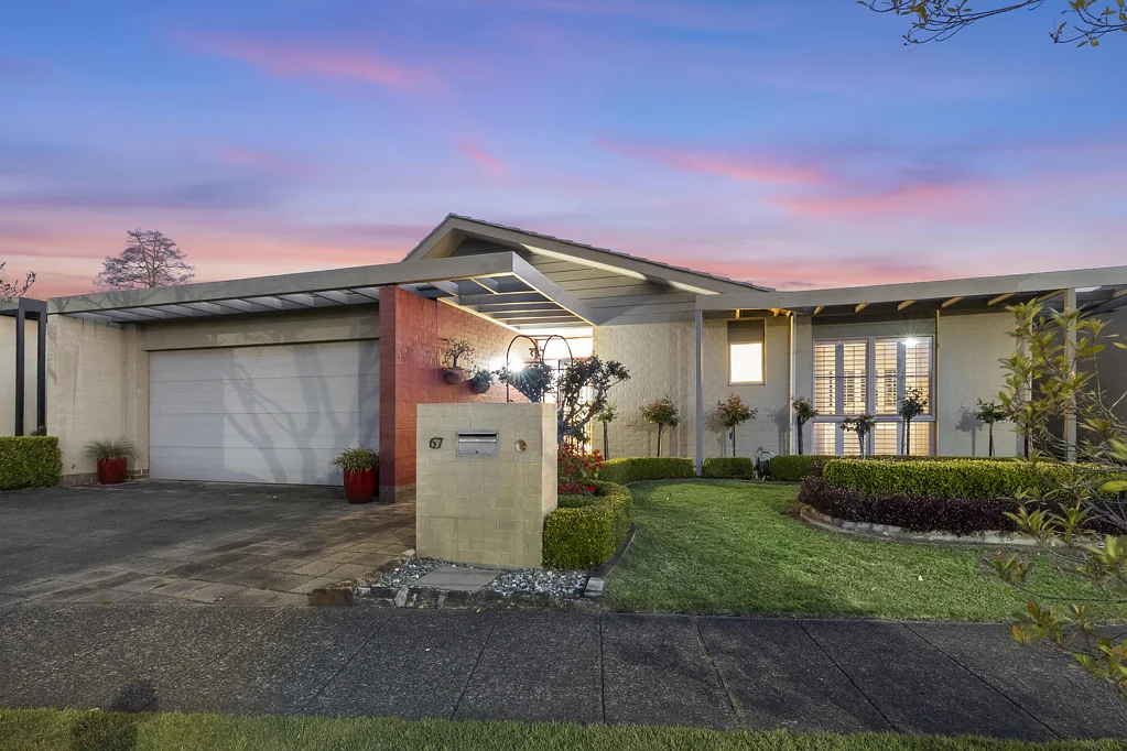 Turramurra 3બેડરૂમ Spacious and private within award-winning 'Eden Ridge'