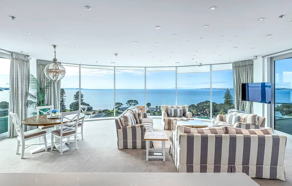 Orewa 4部屋 Coastal Penthouse Luxury