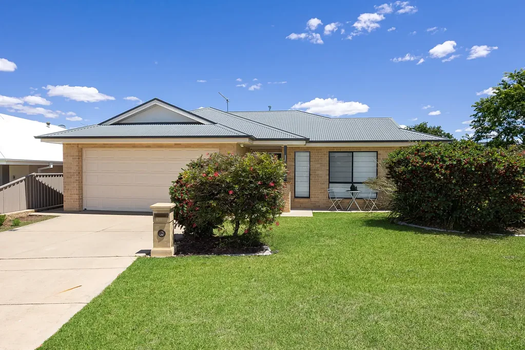 73 Stirling Boulevard, Tatton, NSW 2650