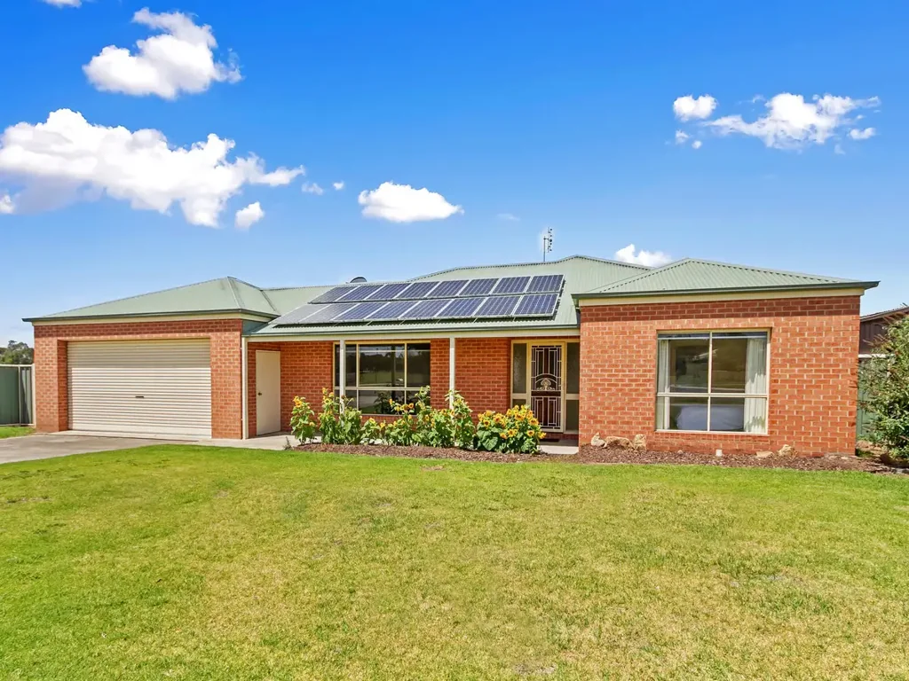 Maffra 3chambre Perfect family home for the sporting family