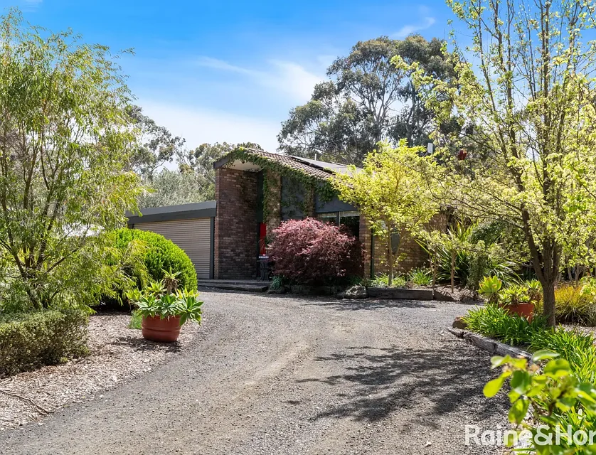 27 Barclay Place, Riddells Creek, VIC 3431, 3房, 2浴, 独立屋