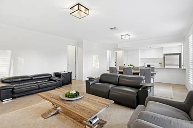 10 Sisters Crescent, Mount Barker, SA 5251, 3 slaapkamers, 2 badkamers, House