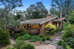 126 Research Warrandyte Road, North Warrandyte