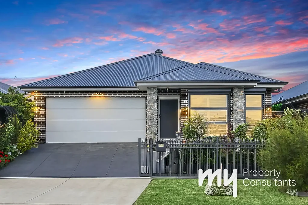 5 Corry Street, Thirlmere, NSW 2572