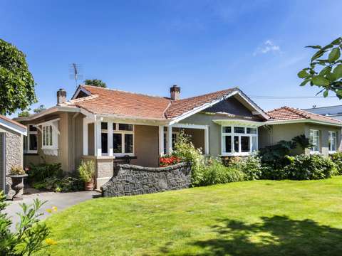 Fendalton 3房  A home with history, heart and possibilities