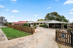 9 Mckinlay Avenue, Gawler East