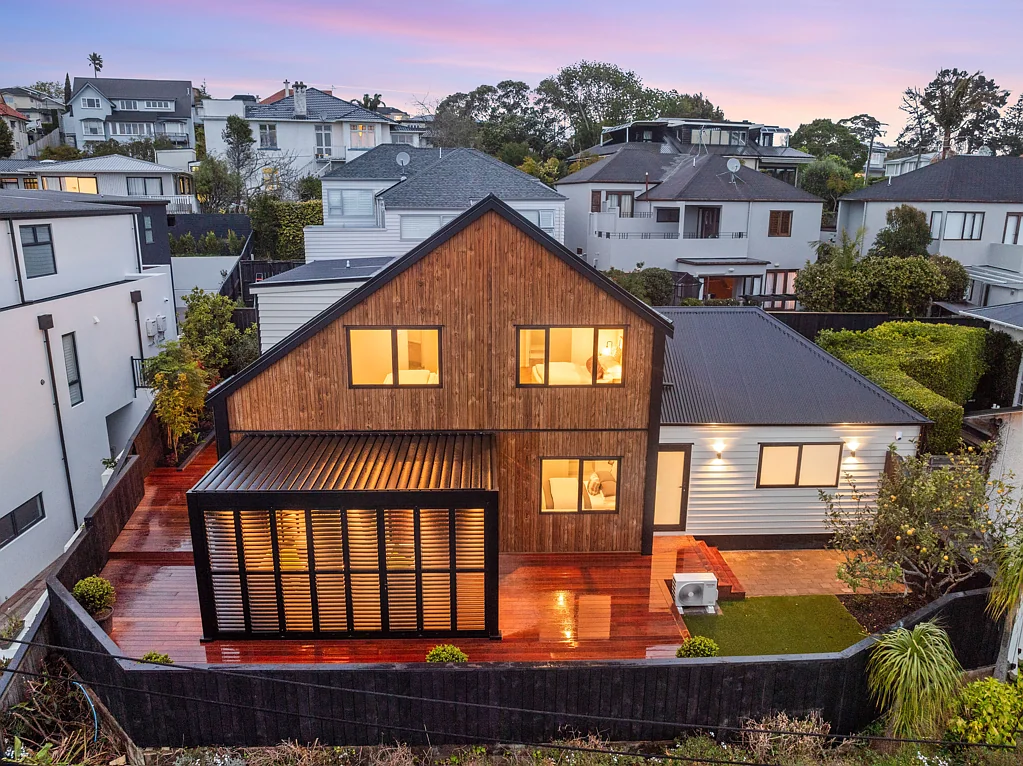 Remuera 4房  Stunning Transformation with Designer Edge