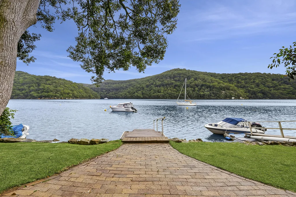 Cottage Point 5房 带壮丽景色的私人海滨度假屋 Private waterfront retreat with breathtaking views