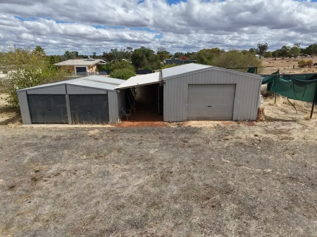 17 Loudon Street, Quairading, WA 6383