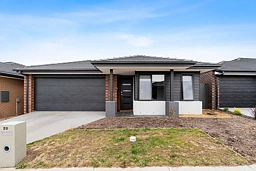 20 Alto Grange, Winter Valley