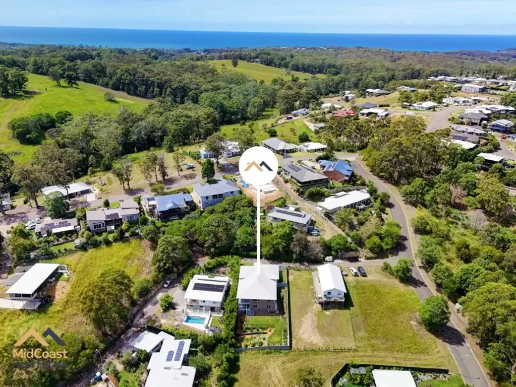 Tallwoods Village 4 Bedroom Spacious Living - Quality Through Out