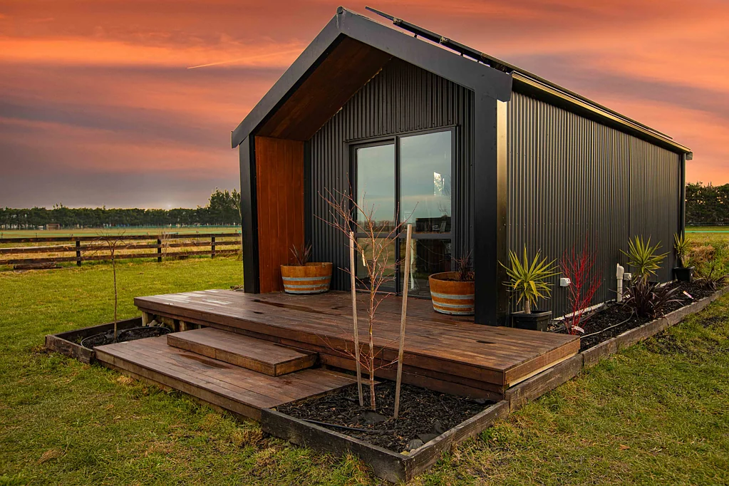 Cust 1 Bedroom Idyllic lifestyle retreat on 10 picturesque acres