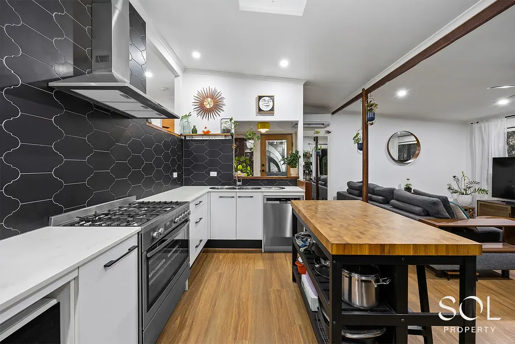 Chermside West 4غرفة نوم The Perfect Dual Living Setup!