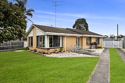 13 Westmoreland Street, St Albans Park