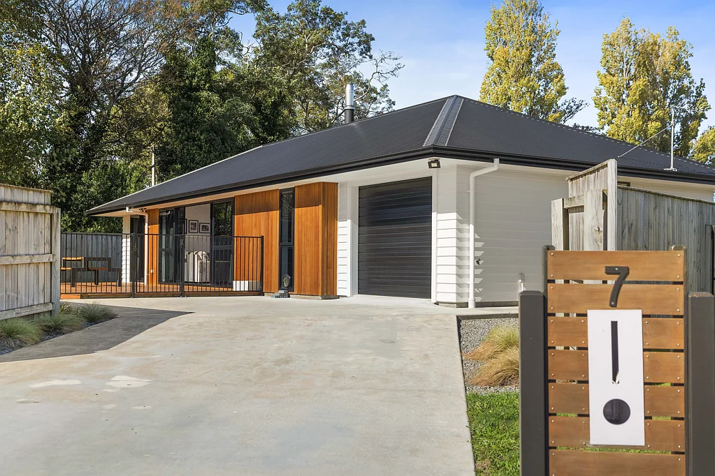 Carterton 3Zimmer Modern Comfort & Low-Maintenance Living