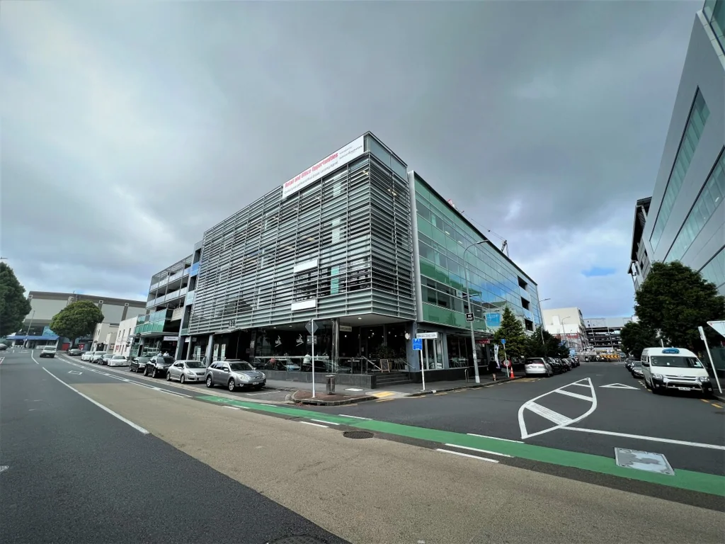 Newmarket Modern Office in Prime Newmarket Spot