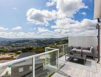 16 Kopua Place, Whitby, Porirua, Wellington, 4房, 2浴, 城市屋