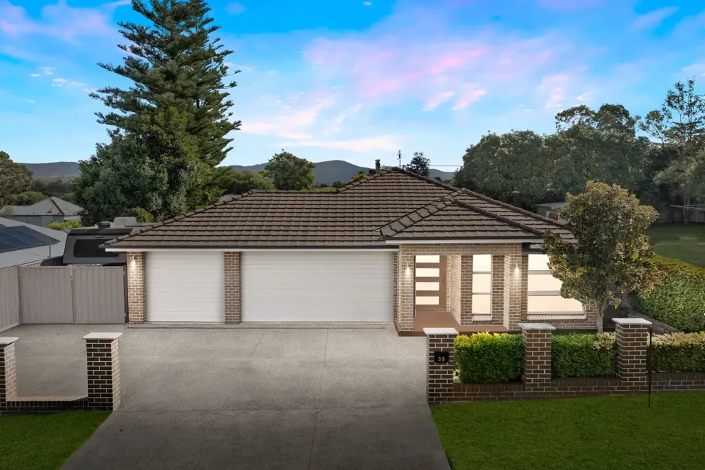 Cessnock 4房  Resort style luxury living on Convent Hill