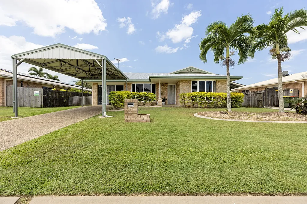 9 Kintyre Court, Beaconsfield, QLD 4740