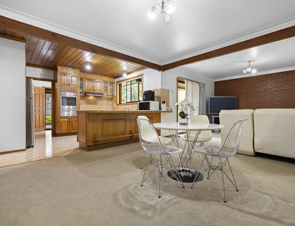 4 Silverton Drive, Ferntree Gully, VIC 3156, 4 ਕਮਰੇ, 2 ਬਾਥਰੂਮ, House