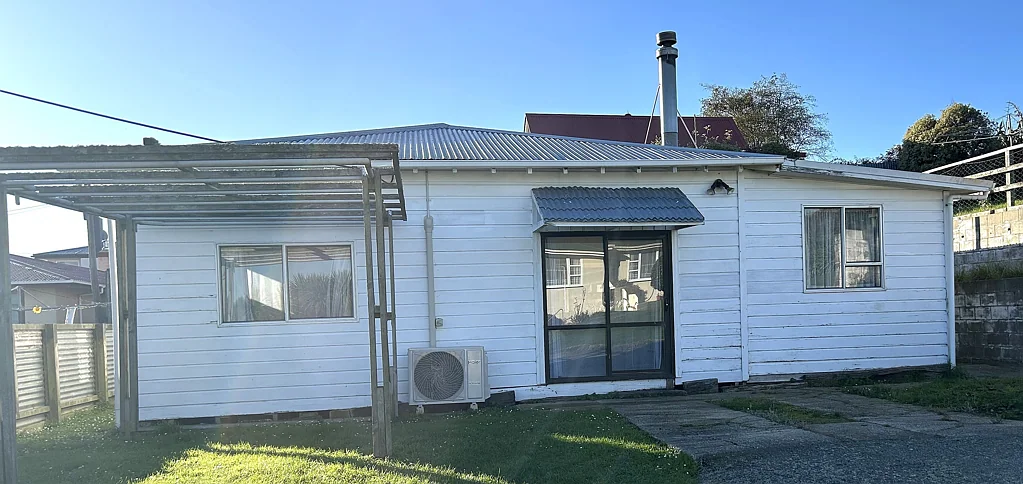 Oamaru 3બેડરૂમ Attention investors & DIY enthusiasts