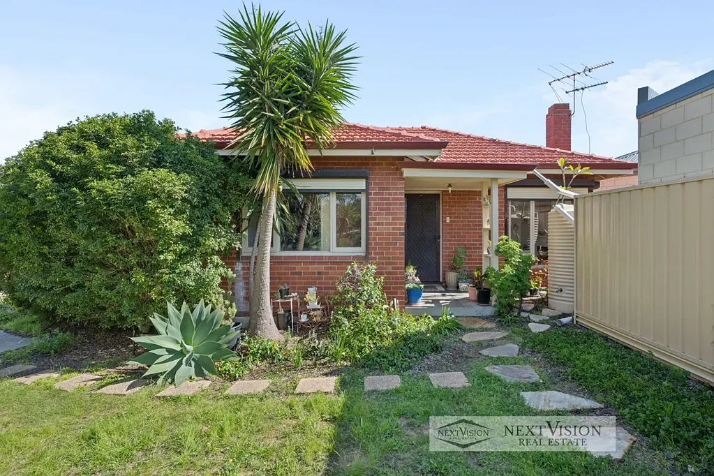 Hamilton Hill 3कमरा UNDER OFFER BY TIARNA MCCORMACK !!
