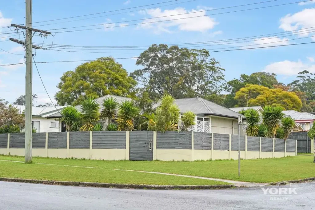 1/77 Ramsay Street, Centenary Heights, QLD 4350