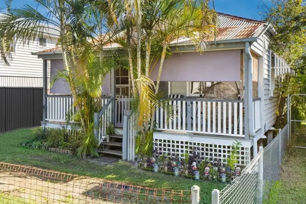 24a Lindsay Street, Bundamba, QLD 4304