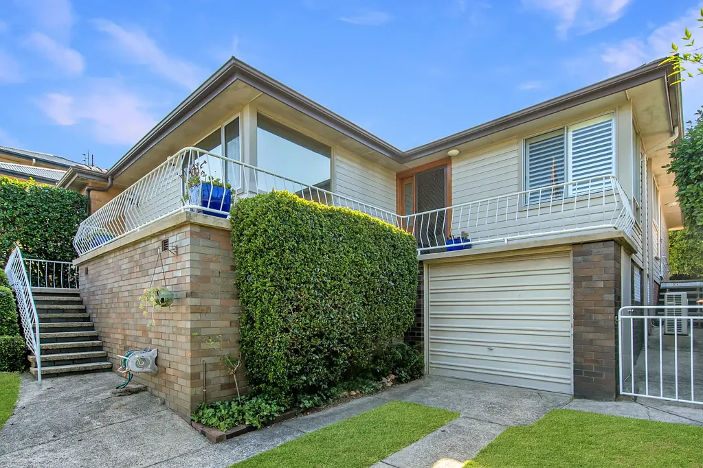 30 Creswell Avenue, Charlestown, NSW 2290