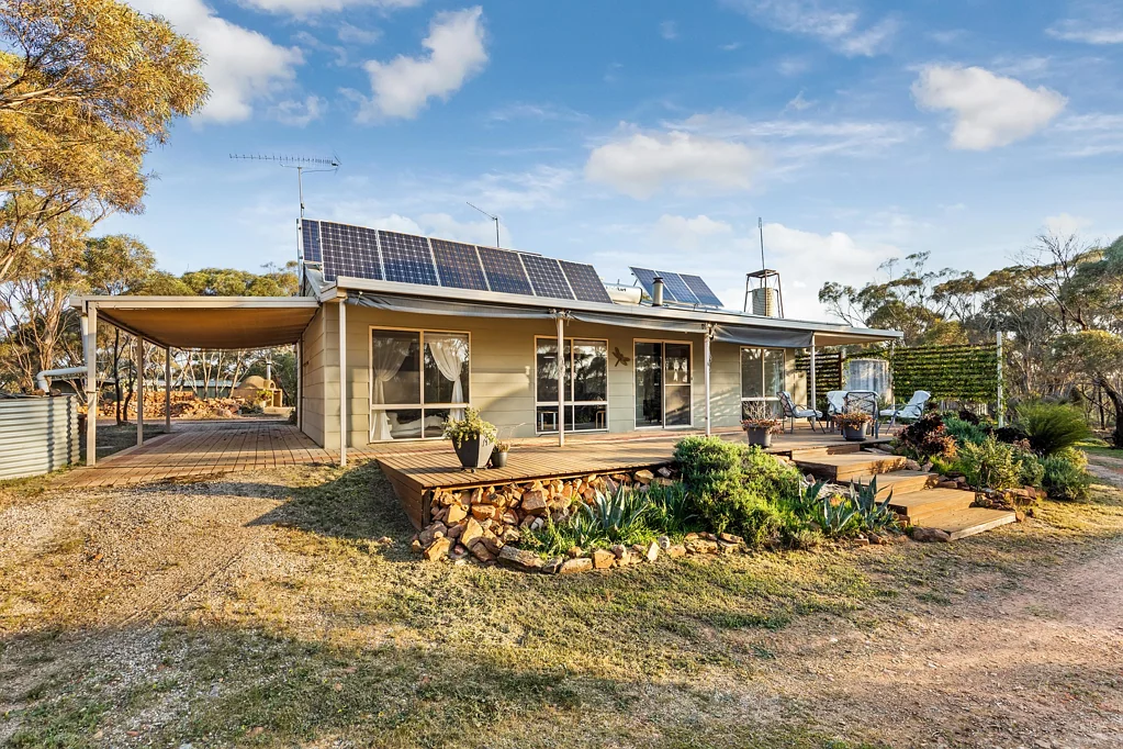Wedderburn 2房  COUNTRY HIDEWAY CLOSE TO TOWN! - PRICE REDUCED