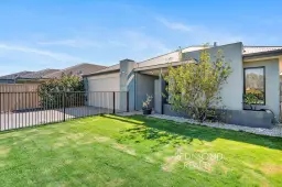 12 Kalyang Loop, Byford