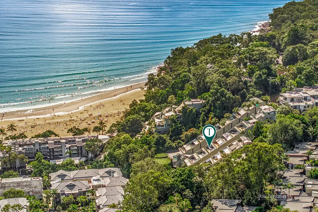 Noosa Heads 3房  Undeniable Front Row Splendour; Mere Steps from Noosa Main Beach & Hastings Street