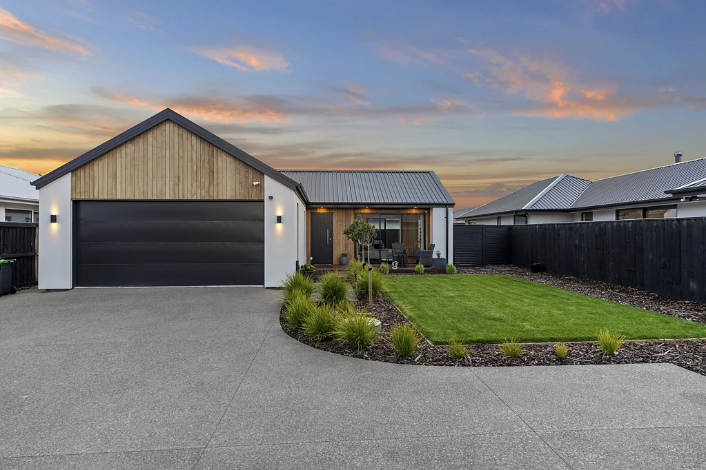 Halswell 3कमरा Rear Privacy near Te Kuru Wetlands