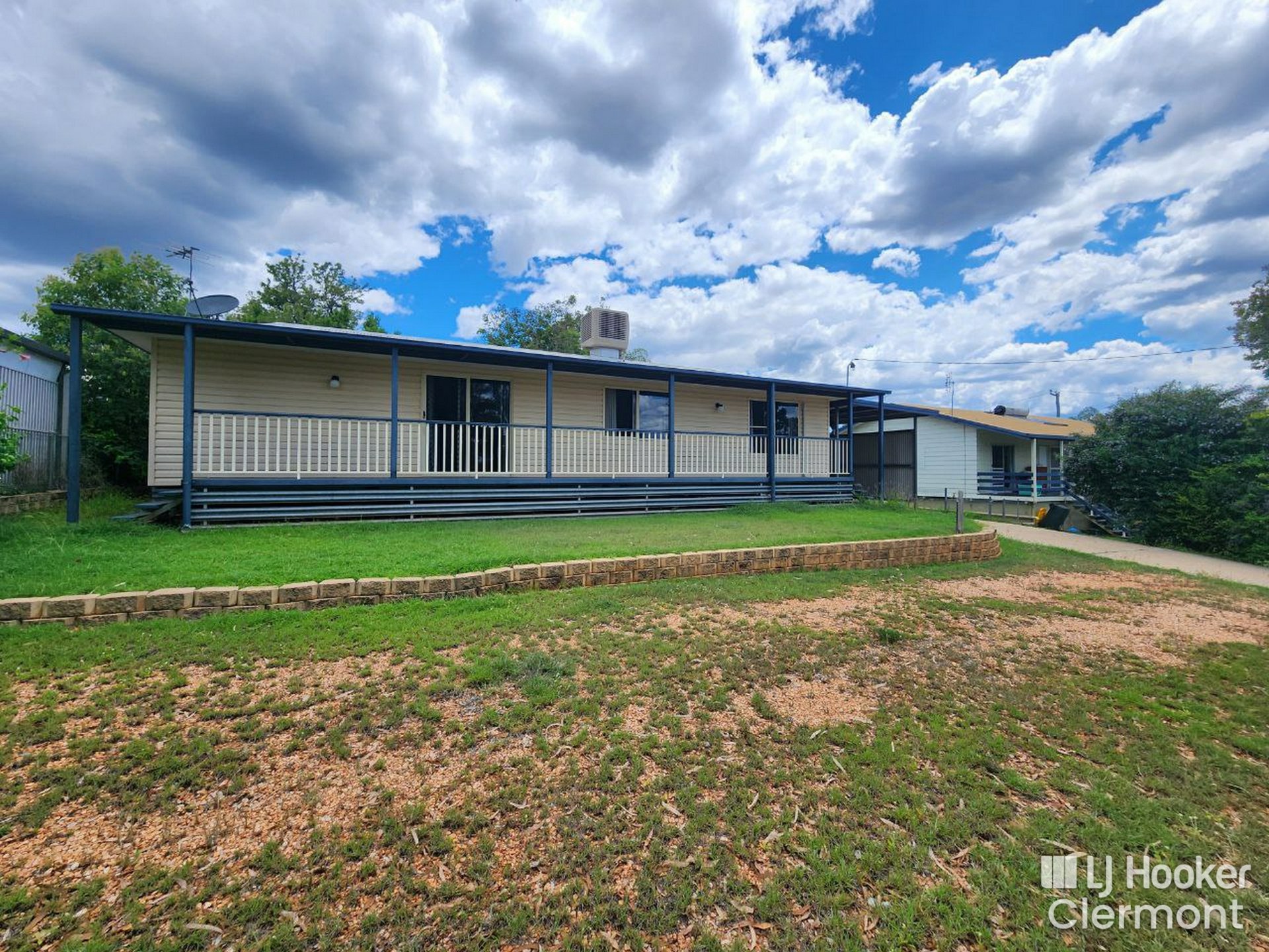 27 BLAIR ST, CLERMONT QLD 4721, 0 rūma, 0 rūma horoi, House