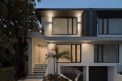 Abbotsford 4Habitaciones Luxury with Multi-Level Flexibility