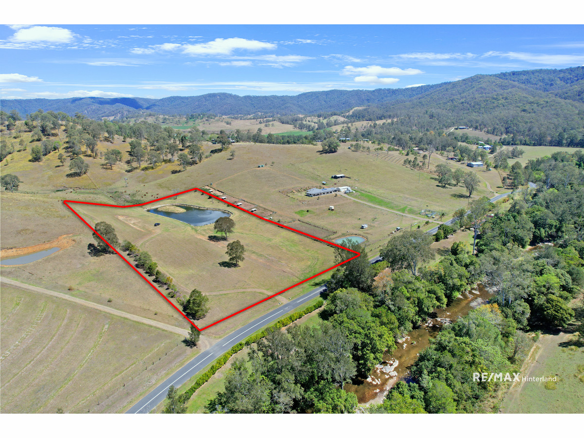 397-405 AHERNS RD, CONONDALE QLD 4552, 0 chambres, 0 salles de bain, Section