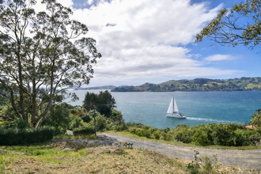 Saint Leonards Build Your Dream, Watch the World Sail By
