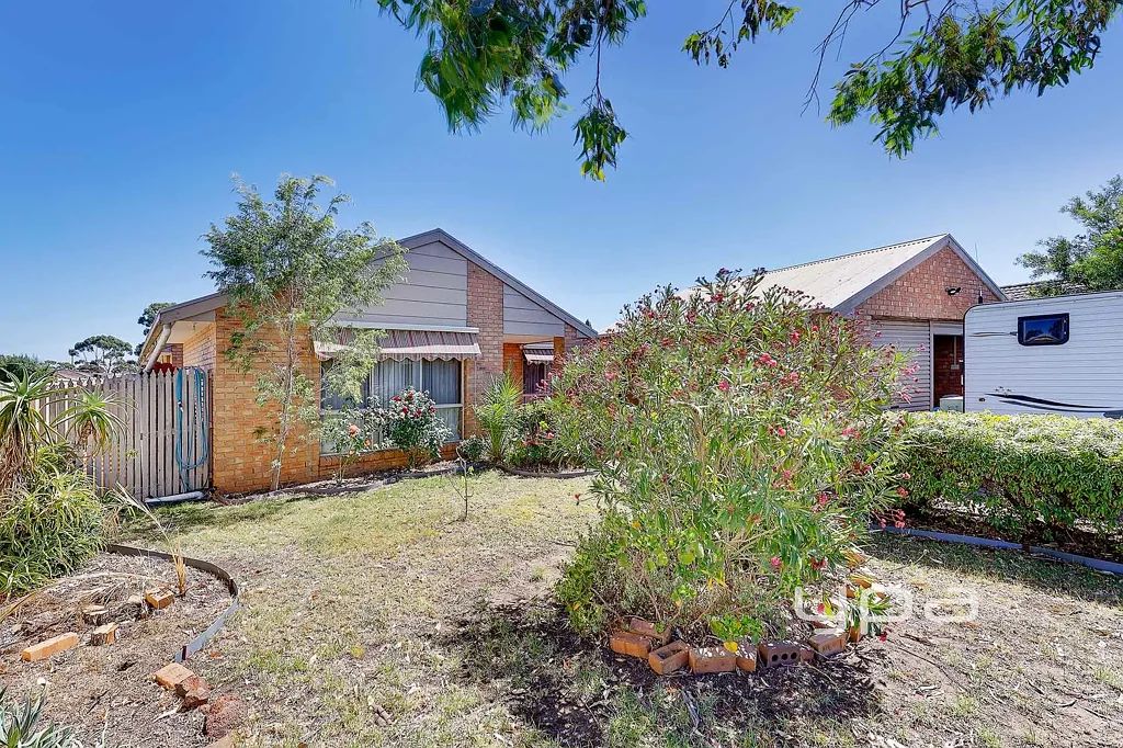 4 Alistair Close, Keilor Downs, VIC 3038
