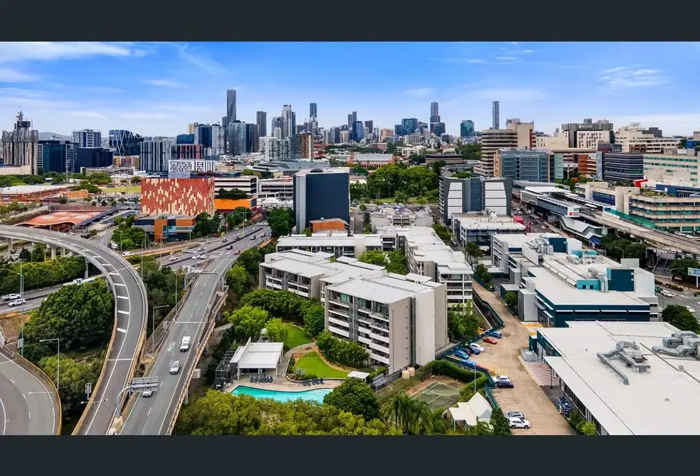 Bowen Hills 2 Bedroom For Sale
