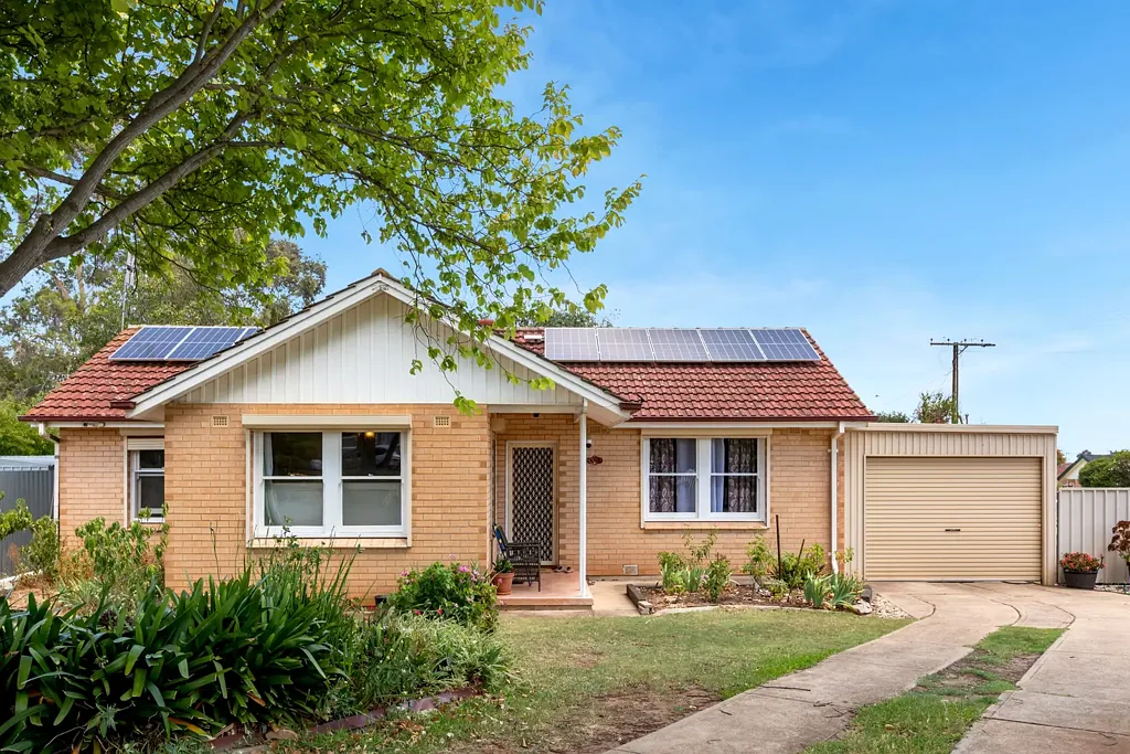 Elizabeth Park 3ห้องนอน IMPRESSIVE CORNER ALLOTMENT WITH EXCELLENT VERSATILITY