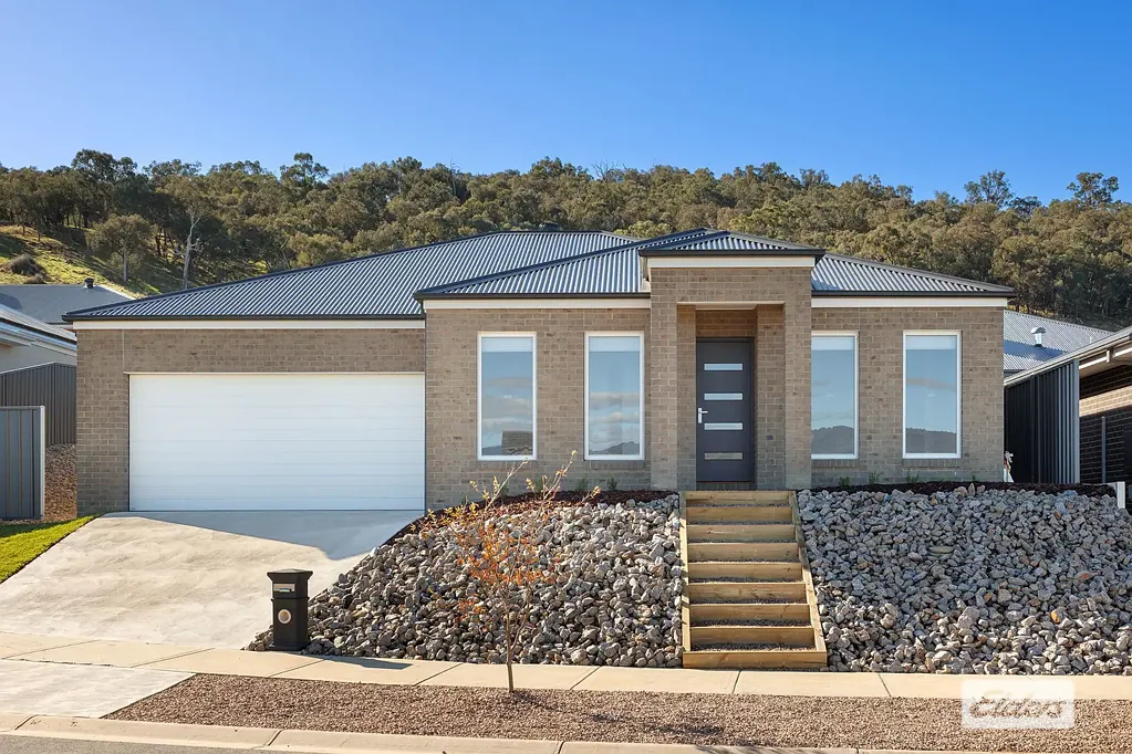 Leneva 3 Slaapkamer Welcome Home: Easy Living in Kinchington Estate