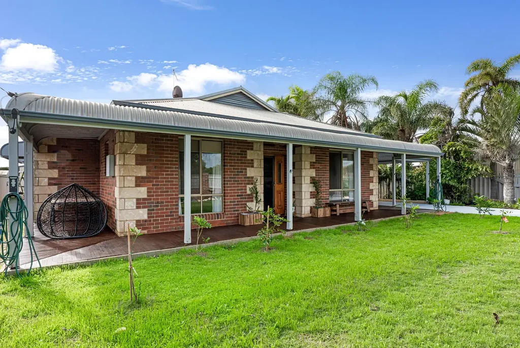 4 Appleby Close, Cape Burney, WA 6532