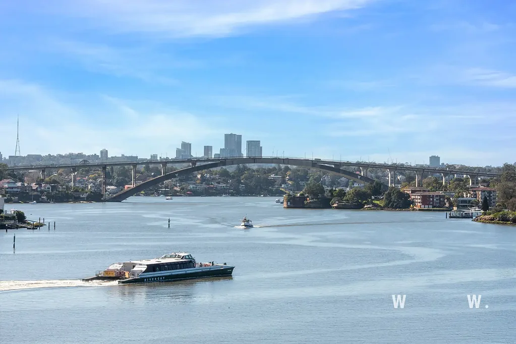 Abbotsford 3غرفة نوم Harbourside Luxury, Timeless Design, Spellbinding Water Views