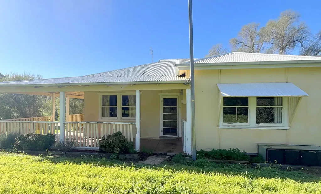 'The Oaks' at 99 MCKAY ROAD, GREENETHORPE