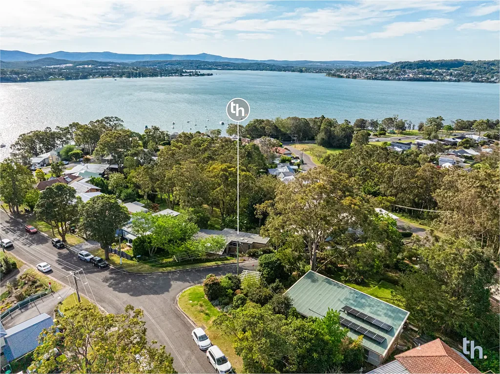 19 Harkins Street, Eleebana, NSW 2282