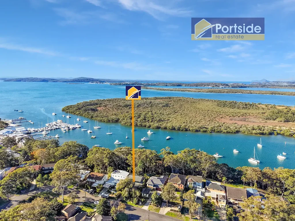 Lemon Tree Passage 4 Slaapkamer Waterside Lifestyle Opportunity!