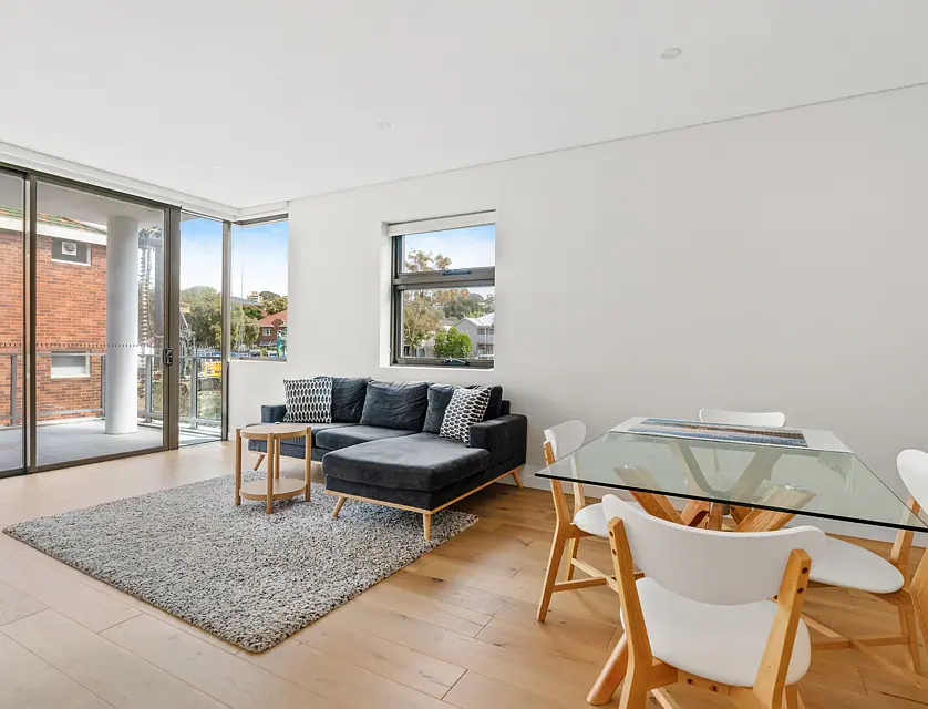 204/105 Wellington Street, Bondi, Eastern Suburbs, 2部屋, 2バスルーム, Apartment
