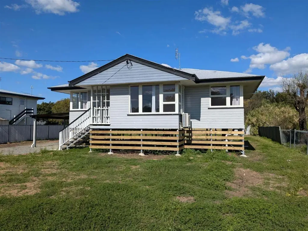 57 Orpen Street, Dalby, QLD 4405