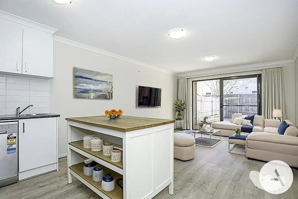 Watson 1 Slaapkamer Your Next Chapter Begins in 'The Fair' - Spacious 1 Bed Plus Huge Courtyard Awaits You